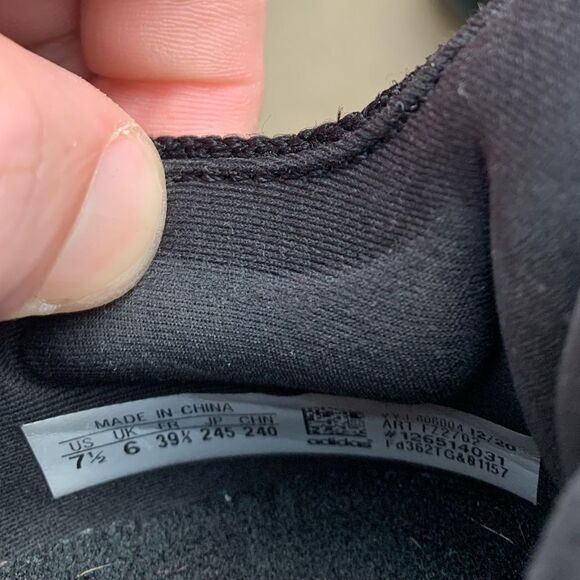 Adidas Triple Black Ultraboost Running Shoes - Picture 8 of 8